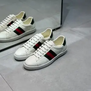 Gucci shoes for men | 500 AED