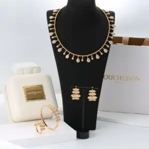 BOUCHERON