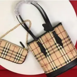 BURBERRY