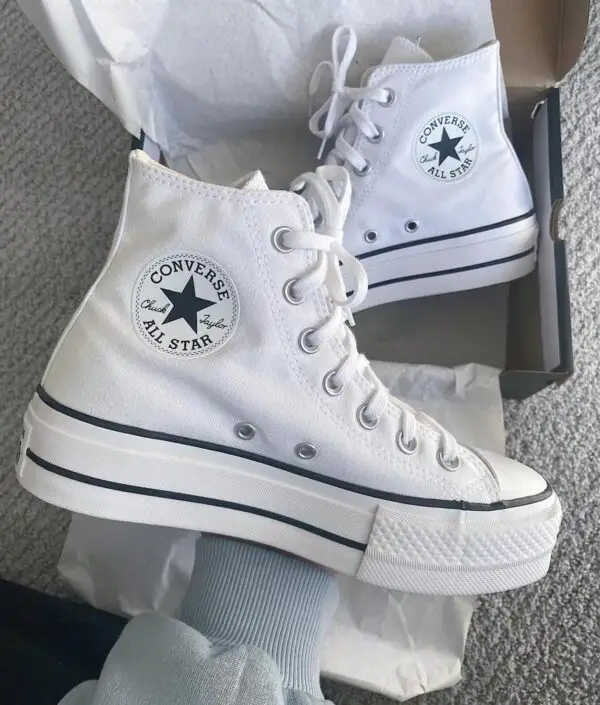 Converse Chuke Taylor All Star Canvas Sneakers
