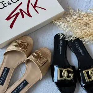 D & G