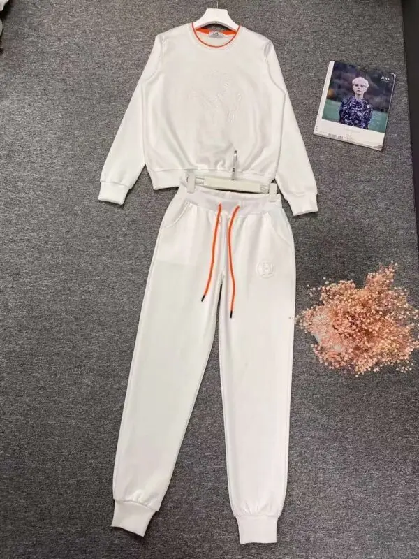 HERMES Crewneck Tracksuit Set
