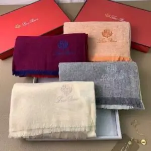 LORO PIANA