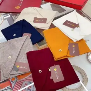 LORO PIANA