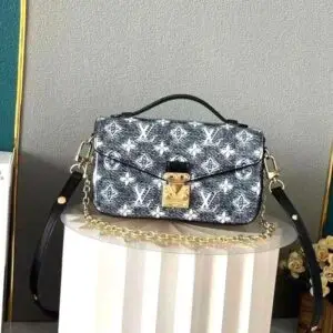 LOSE VUITTON