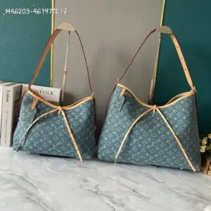 LOUSE VUITTON