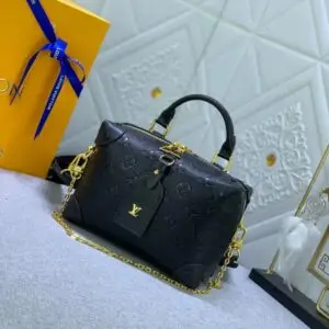 LOUSE VUITTON