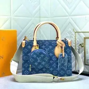 LOUSE VUITTON