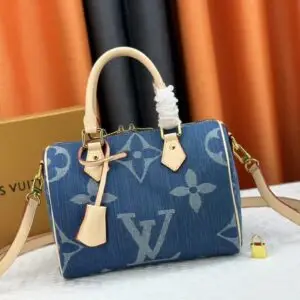 LOUSE VUITTON