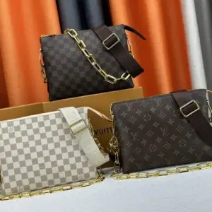 LOUSE VUITTON