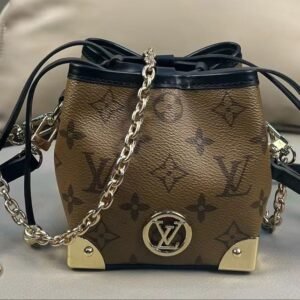 LOUSE VUITTON