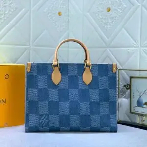 LOUSE VUITTON
