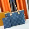 LOUSE VUITTON
