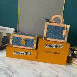 LOUSE VUITTON