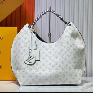 LOUSE VUITTON
