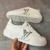LOUSE VUITTON
