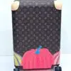 LOUSE VUITTON