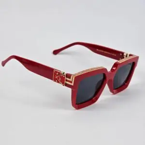 LOUSE VUITTON