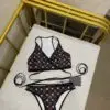 LOUSE VUITTON