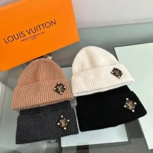 LOUSE VUITTON