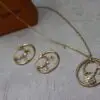 LOUSE VUITTON