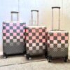 LOUSE VUITTON