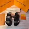 LOUSE VUITTON