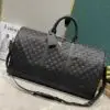 LOUSE VUITTON
