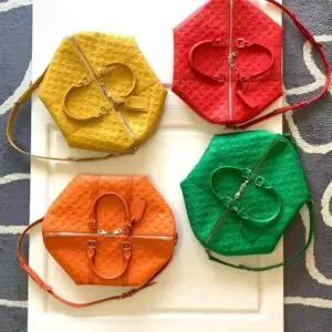 LOUSE VUITTON