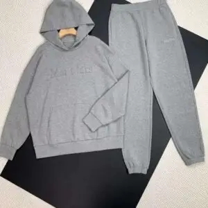 MAXMARA