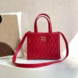 MIU MIU