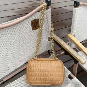 MIU MIU 20 CM