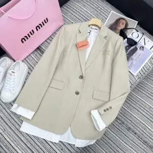 MIU MIU