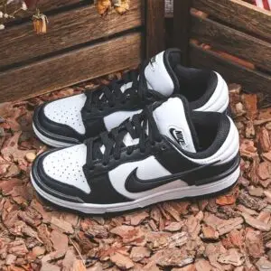 NIKE DUNK LOW TWIST”PANDA”
