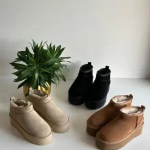UGG