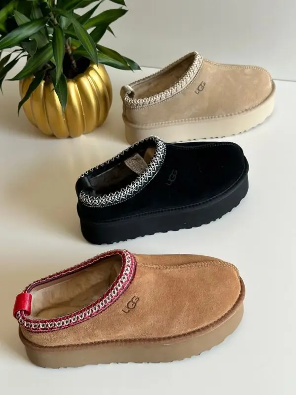 UGG