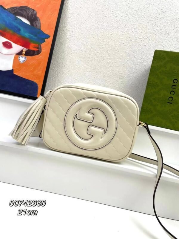 Gucci Blondie Shoulder Bag