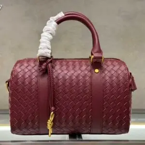 Bottega Classic Leather Zip Top Handle Bag