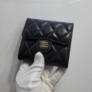 CLASSIC SMALL FLAP WALLET - Dubai Fashion LUX