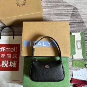 Design Aphrodite leather shoulder bag - Dubai Fashion LUX