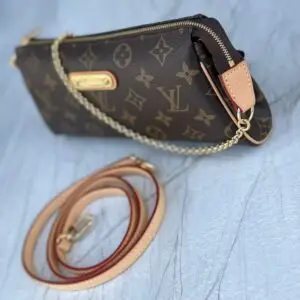 Design Eva Clutch - Dubai Fashion LUX