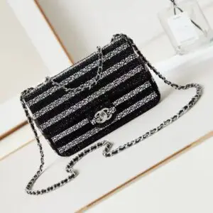 Design EVENING BAG - Dubai Fashion LUX