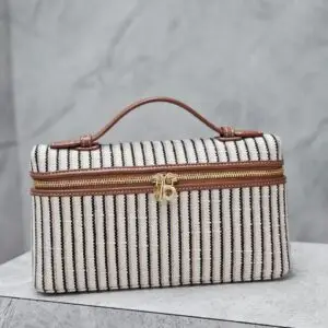 Design Extra Pocket L19 crossbody bag - Dubai Fashion LUX