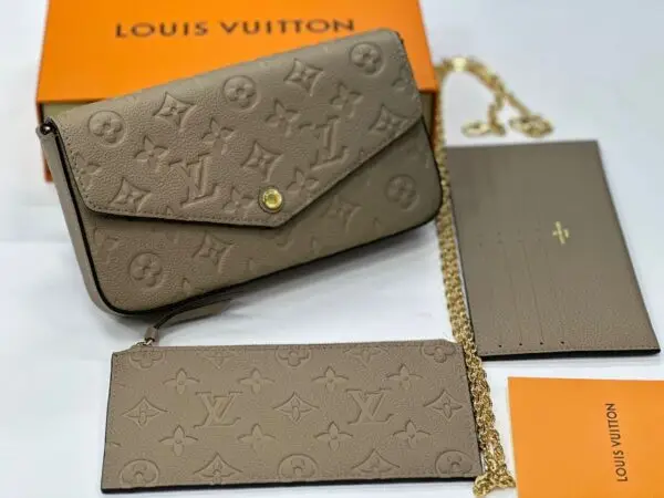 Design Félicie Pochette - Dubai Fashion LUX