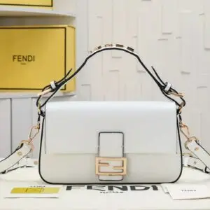 Design Ice-white crocodile leather bag - Dubai Fashion LUX