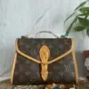 Design IVY LEATHER HANDBAGS