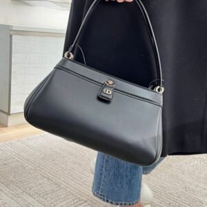 Design KEY BAG - Dubai Fashion LUX
