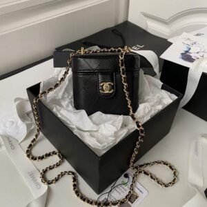 Design Lambskin Quilted Round Mini Vanity Case With Chain Black - Dubai Fashion LUX