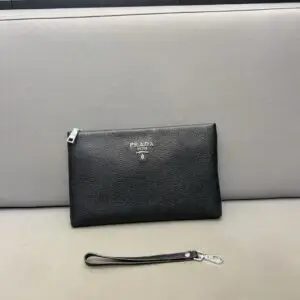 Design Leather shoulder bag - Dubai Fashion LUX