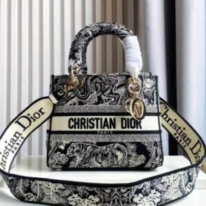 Design MEDIUM LADY D-LITE BAG - Dubai Fashion LUX